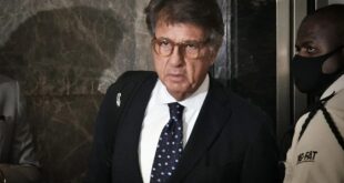 Fuga de Flávio pode dar vaga a suplente que declarou voto em Lula em 2022